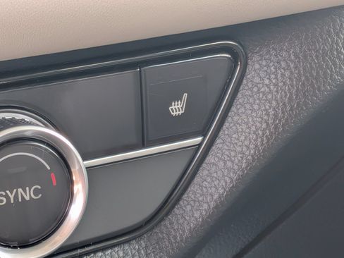 Certified 2025 Honda HR-V EX-L image 27