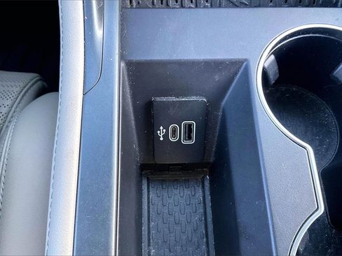 Used 2024 Lincoln Nautilus Reserve w/ Equipment Group 203A image 30