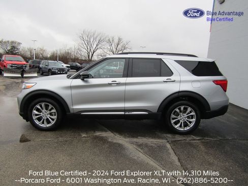 Certified 2024 Ford Explorer XLT w/ Equipment Group 202A AWD/4WD image 2