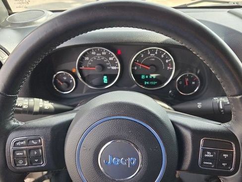 Used 2017 Jeep Wrangler Sport AWD/4WD image 23