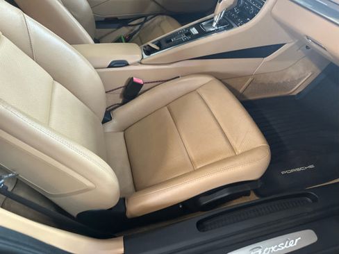 Used 2013 Porsche Boxster image 4