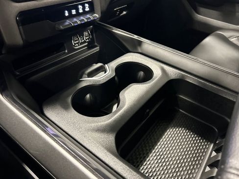 Used 2023 RAM 1500 Big Horn image 27