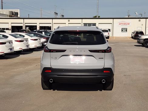 New 2026 MAZDA CX-5 Preferred AWD/4WD image 8