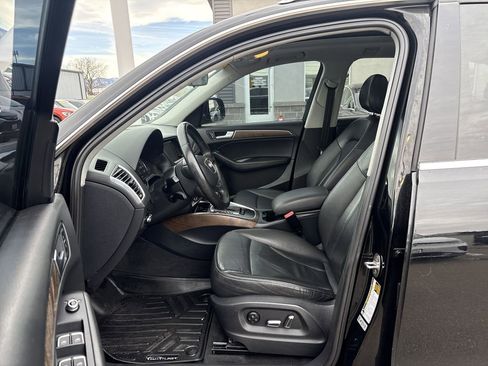 Used 2013 Audi Q5 2.0T Premium image 22