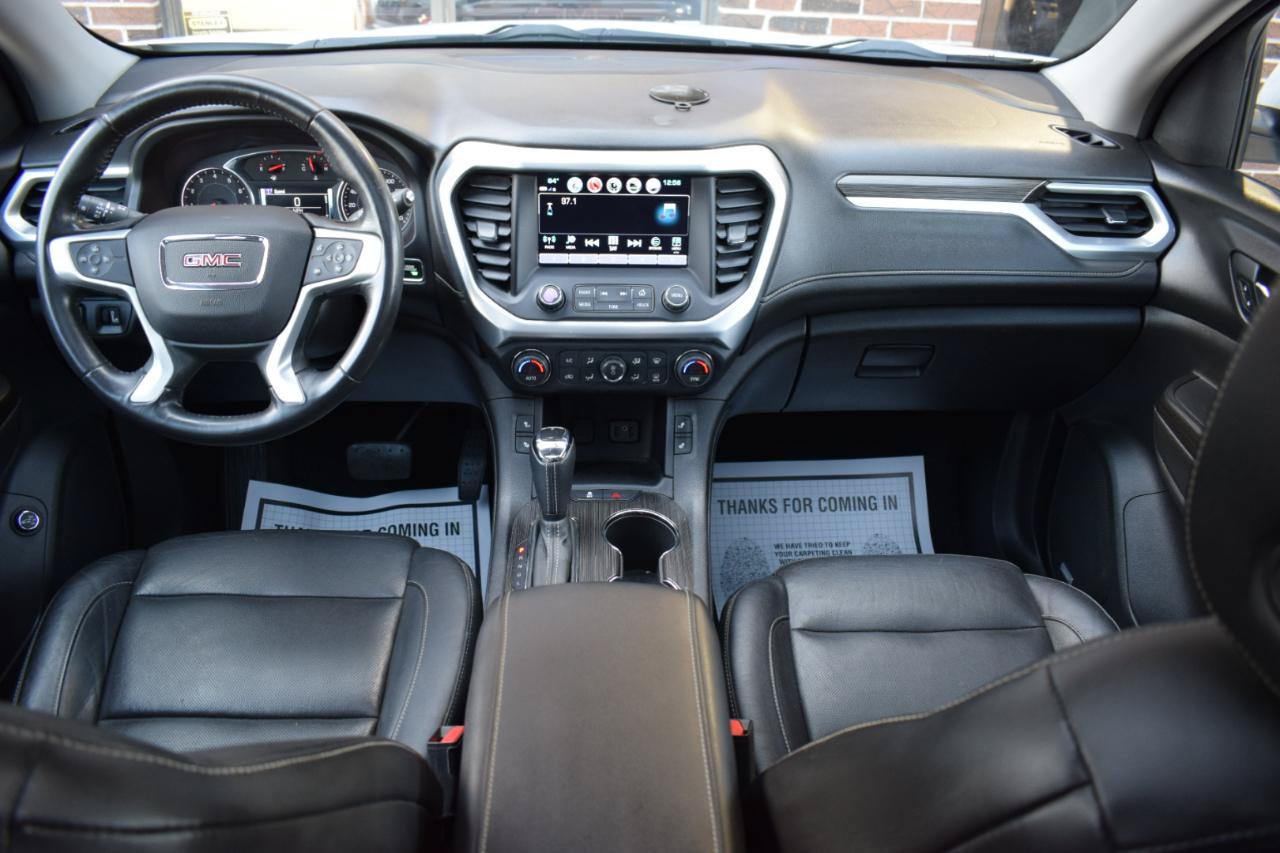 Used 2018 GMC Acadia SLT AWD/4WD image 18