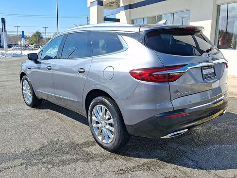 Used 2021 Buick Enclave Premium w/ Surround and Sites Package image 6