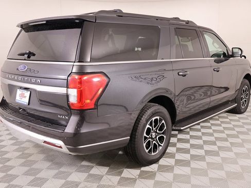 Used 2023 Ford Expedition Max XLT image 22