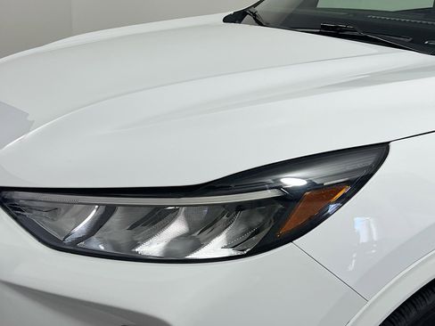 Used 2023 Ford Escape ST-Line image 11