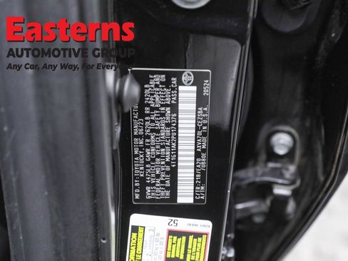 Used 2023 Toyota Camry SE image 33