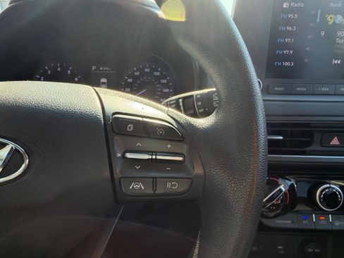 Used 2023 Hyundai Kona SEL AWD/4WD image 13