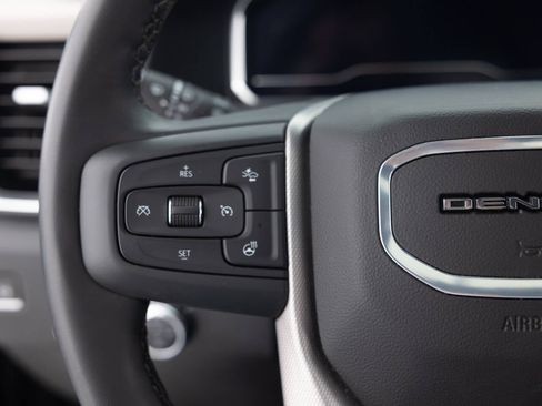 Used 2025 GMC Sierra 2500 Denali w/ Denali Reserve Package image 37