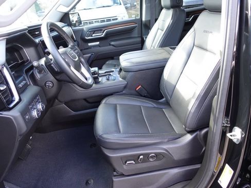 Used 2024 GMC Sierra 1500 Denali w/ Denali Reserve Package AWD/4WD image 22