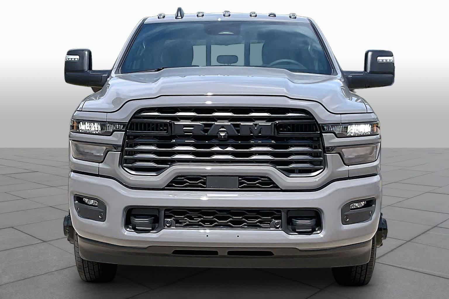 New 2027 RAM 3500 Big Horn AWD/4WD image 3