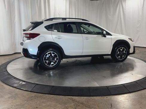 Used 2019 Subaru Crosstrek 2.0i Premium image 2