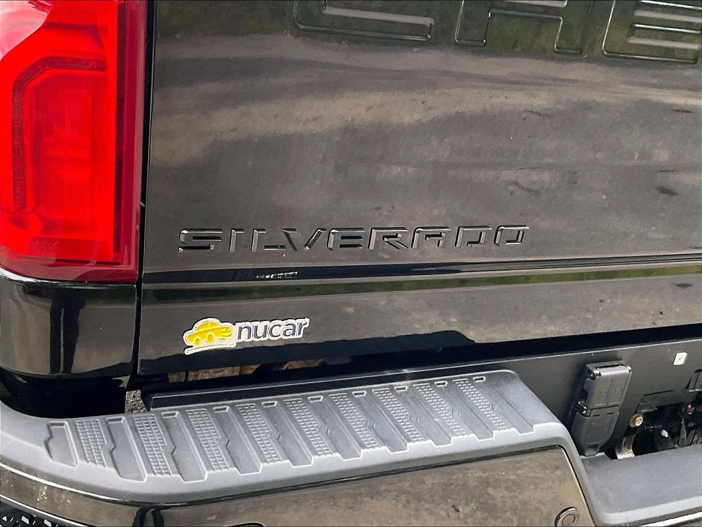 Used 2022 Chevrolet Silverado 2500 High Country w/ Technology Package AWD/4WD image 29