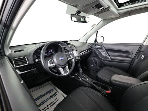Used 2017 Subaru Forester 2.5i Touring image 10