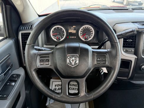 Used 2013 RAM 1500 Express RWD image 15