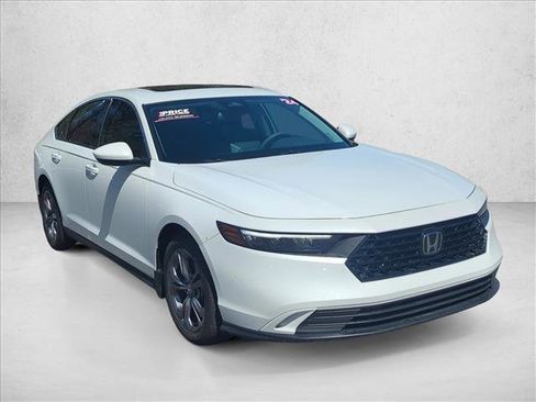 Used 2024 Honda Accord EX image 3