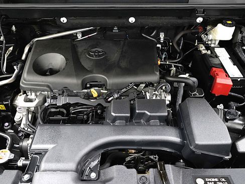 Used 2024 Toyota RAV4 Adventure w/ Convenience Package image 27