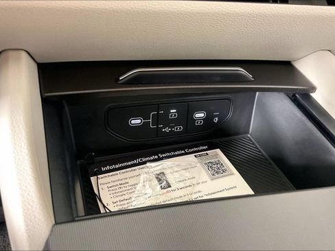 Certified 2026 Kia Sportage EX AWD/4WD image 15