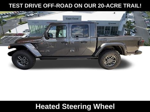 New 2026 Jeep Gladiator Mojave image 8