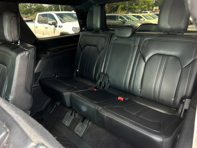 Used 2021 Ford Expedition Limited AWD/4WD image 19