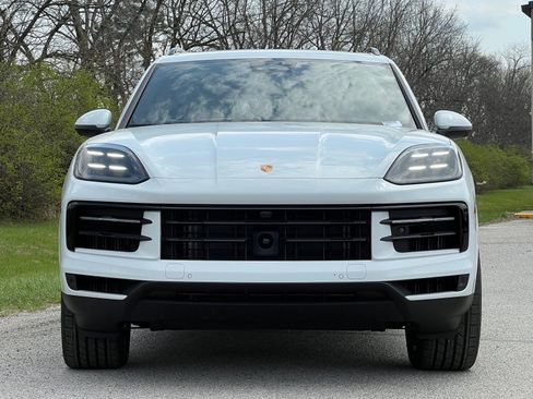 New 2026 Porsche Cayenne AWD/4WD image 7