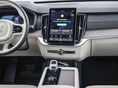 New 2026 Volvo XC90 T8 Ultra image 23