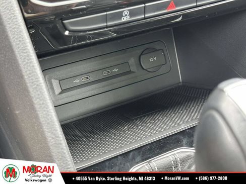 Certified 2023 Volkswagen Atlas Cross Sport SE w/ Panoramic Sunroof Package AWD/4WD image 29