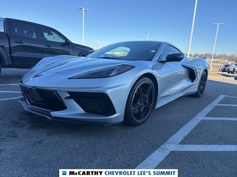 Used 2020 Chevrolet Corvette Stingray Preferred Cpe w/ 2LT Preferred Equipment Group image 1