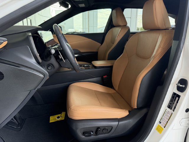 Used 2024 Lexus RX 350 Premium Plus w/ Convenience Package FWD image 24