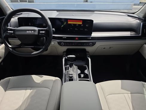 New 2026 Kia Sorento S FWD image 12