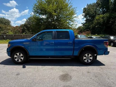 Used 2013 Ford F150 FX4 w/ Mid Equipment Group AWD/4WD image 2