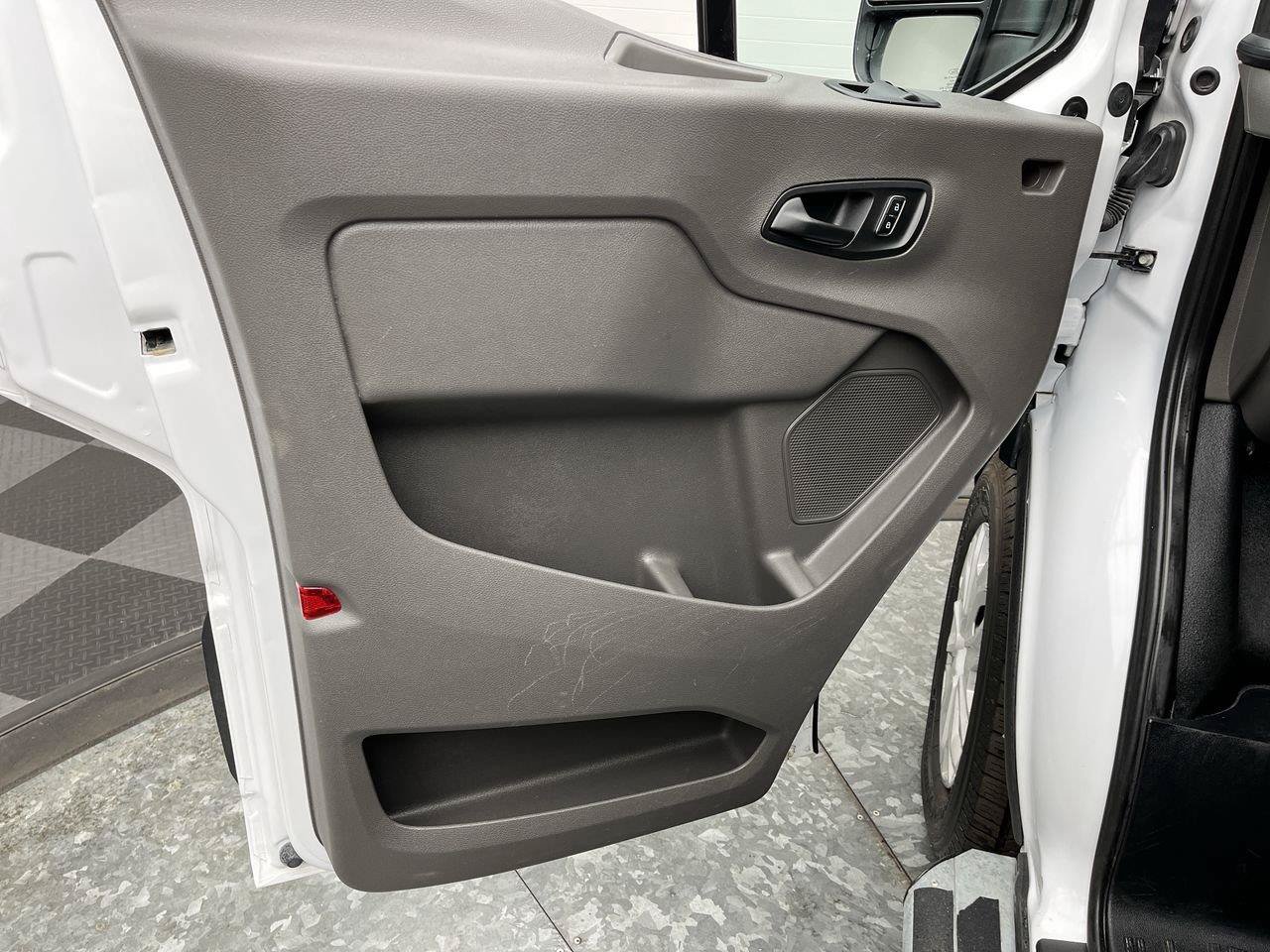 Used 2025 Ford Transit 250 Low Roof w/ Exterior Upgrade Package RWD image 7