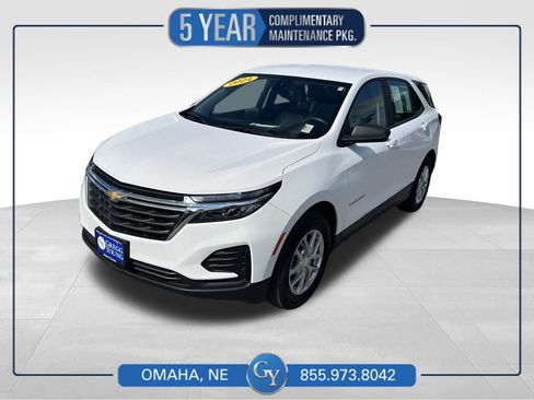 Used 2024 Chevrolet Equinox LS AWD/4WD image 1