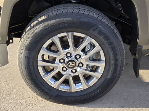 New 2026 Toyota Tacoma Limited AWD/4WD image 7