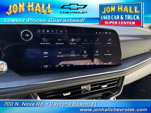 Used 2025 Chevrolet Suburban Premier image 29