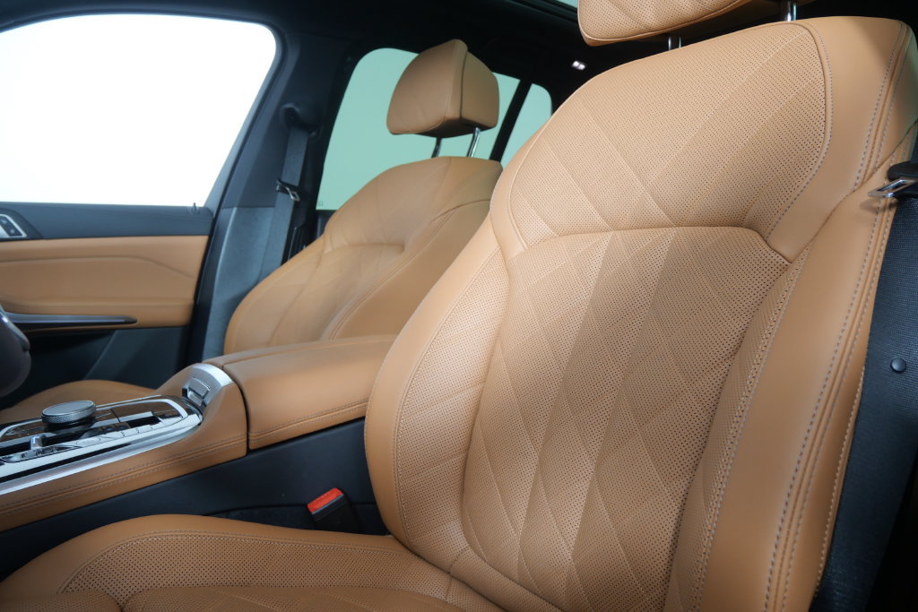 Certified 2026 BMW X5 sDrive40i RWD image 12