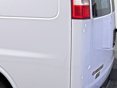 Used 2020 Chevrolet Express 2500 w/ Driver Convenience Package RWD image 10