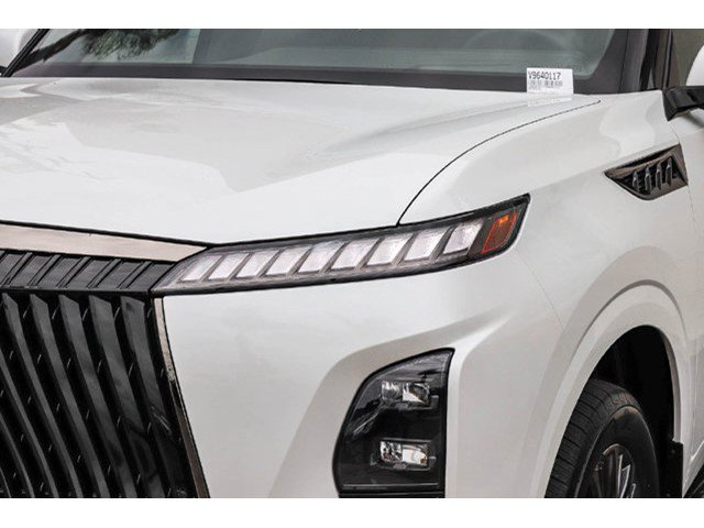 New 2027 INFINITI QX80 Autograph w/ Autograph Exterior Package AWD/4WD image 4