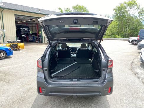 Used 2022 Subaru Outback Premium image 25