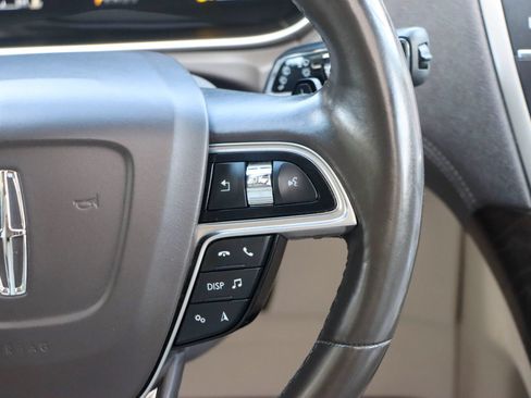 Used 2020 Lincoln Nautilus Reserve FWD image 30