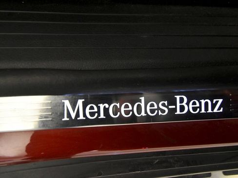 Used 2021 Mercedes-Benz GLS 450 4MATIC image 21