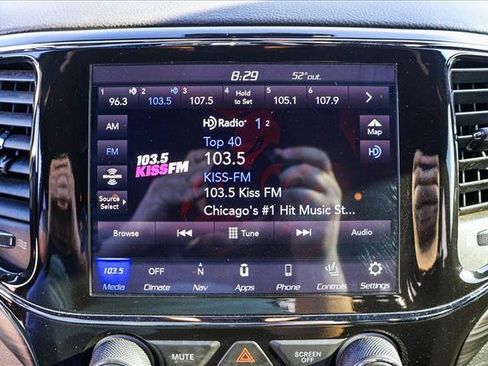 Used 2021 Jeep Grand Cherokee Laredo X AWD/4WD image 16