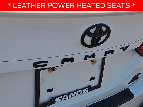 Used 2021 Toyota Camry SE w/ Cold Weather Package AWD/4WD image 29