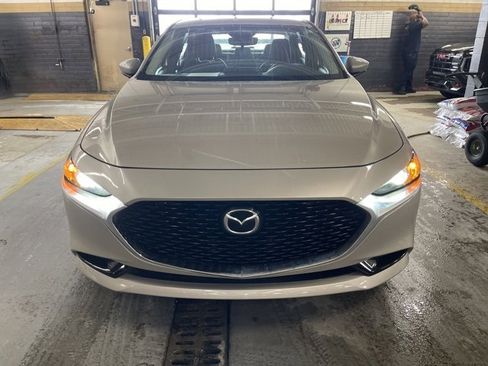 Used 2025 MAZDA MAZDA3 s image 2