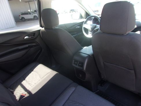 Used 2018 Chevrolet Equinox LT FWD image 14