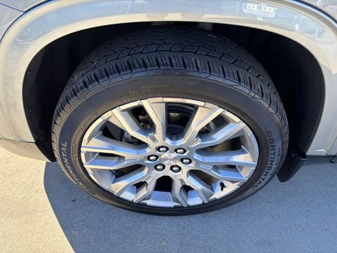 Used 2025 GMC Acadia Denali w/ Super Cruise Package image 13