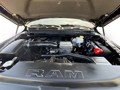 Used 2023 RAM 1500 Laramie AWD/4WD image 18