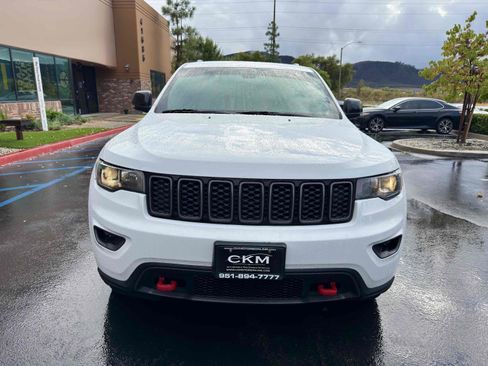 Used 2018 Jeep Grand Cherokee Trailhawk image 6